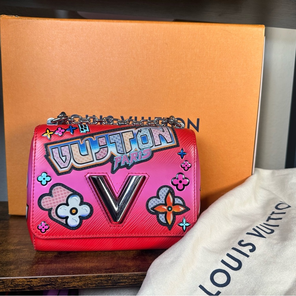 Authentic Louis Vuitton Limited Edition Epi Kawaii Blossom Twist Crossbody Bag